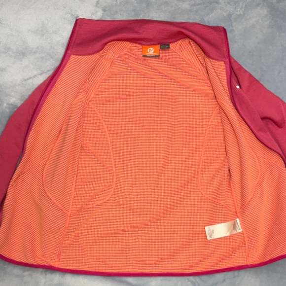 Merrell Women's Vibrant Pink Jacket - Picture 9 of 11